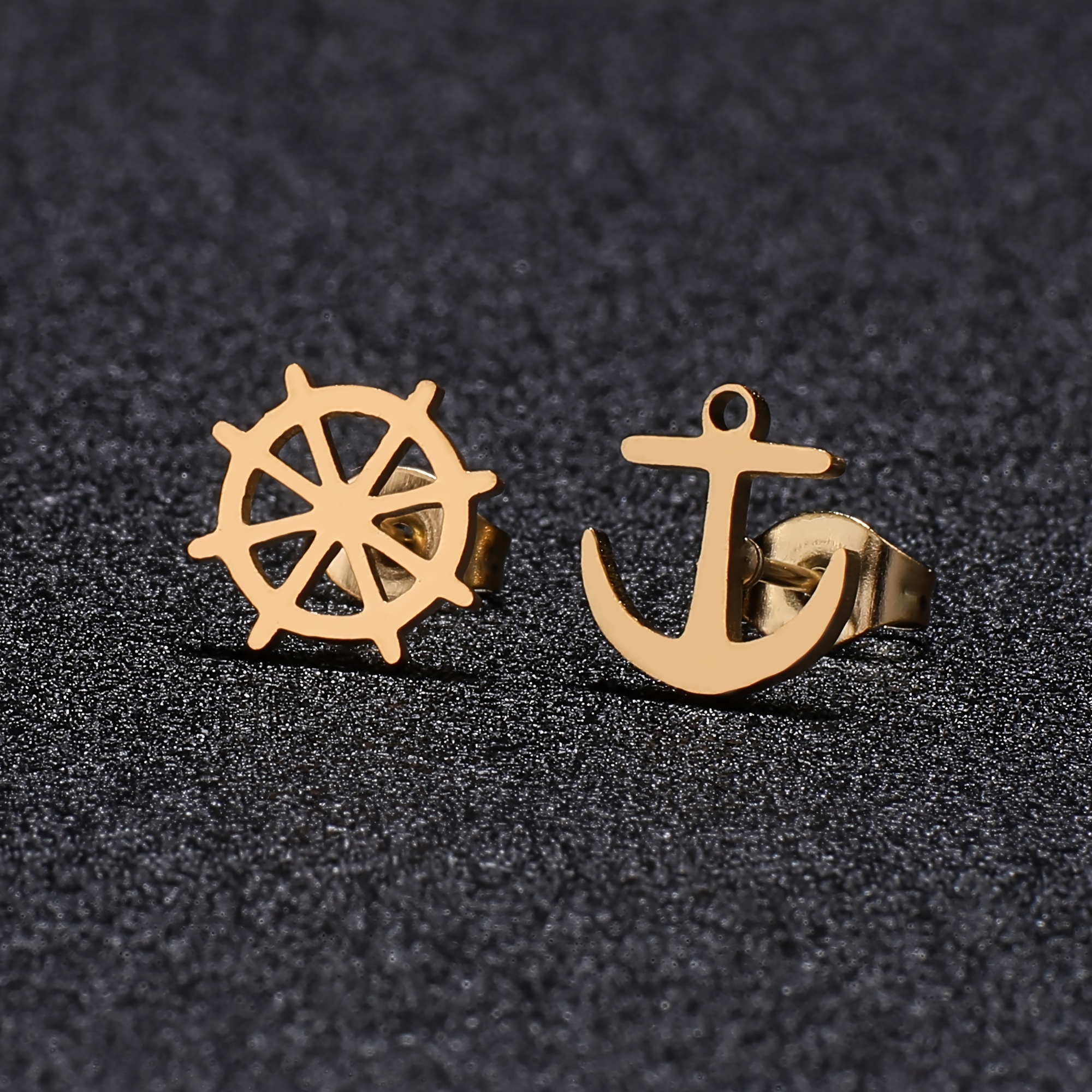 Women's Stainless Steel Anchor Stud Earrings — Hypoallergenic